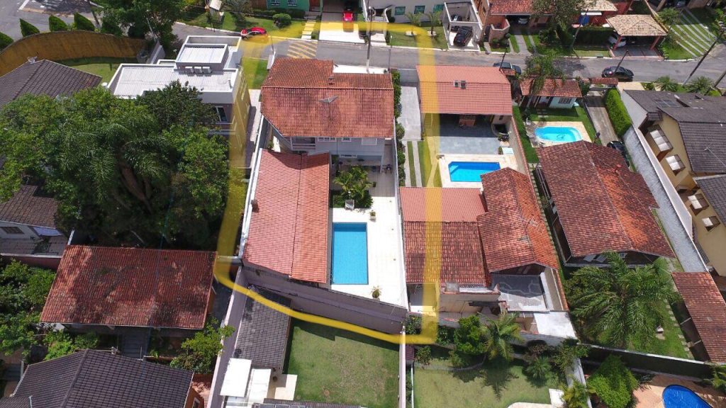 Casa Ampla e Sofisticada em Condomínio Fechado – São Fernando, Barueri