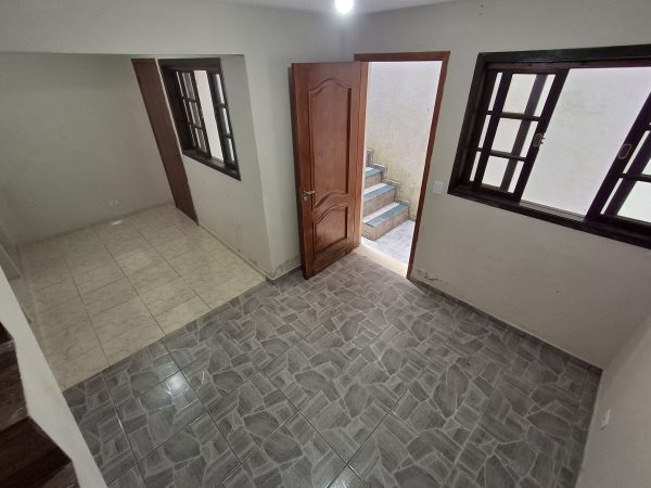 Casa de Fundos para Locação – Outeiro de Passárgada, Cotia/SP