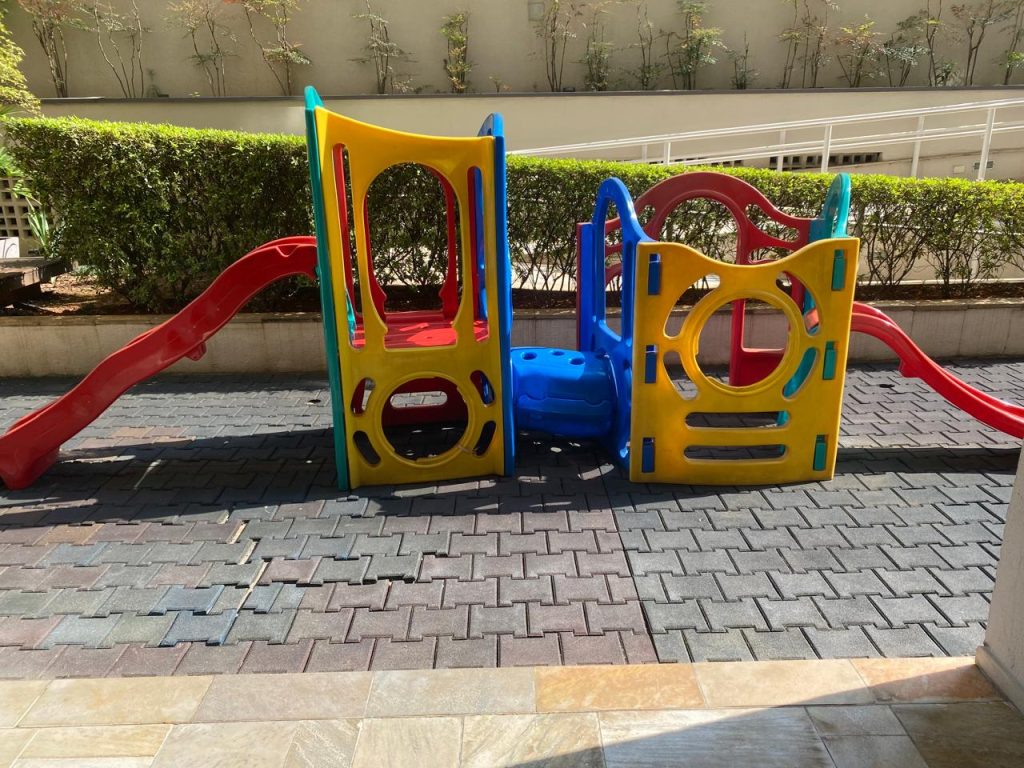 Alphaville: Viva o conforto, o luxo e a segurança que você e sua família merecem!