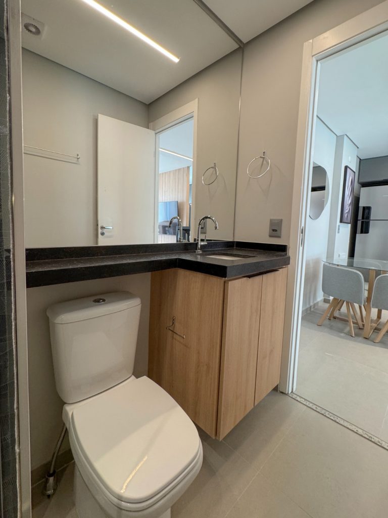 EDIFÍCIO FIORI – ALTO PADRÃO PARA LOCAÇÃO NO 18 DO FORTE, ALPHAVILLE!