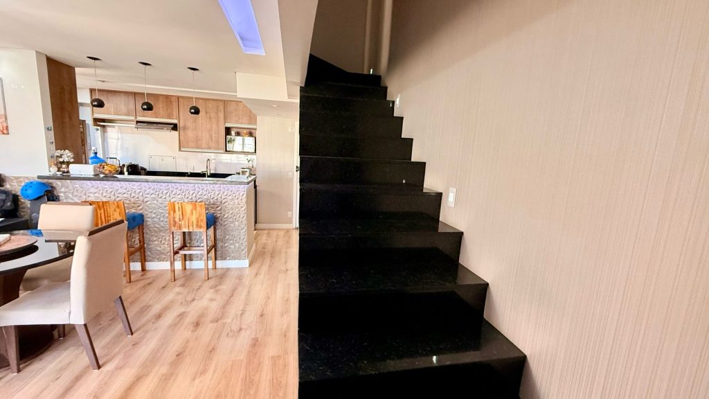 DUPLEX DE ALTO PADRÃO NA AVENIDA SAGITÁRIO – ALPHAVILLE!