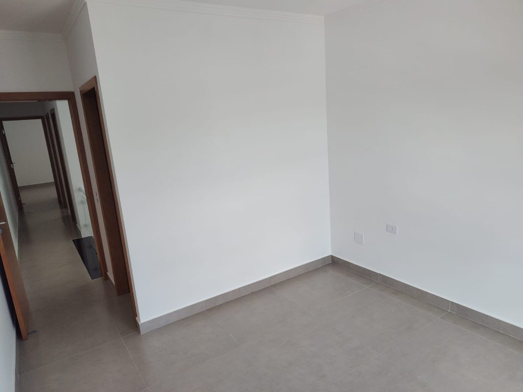 🏡 SOBRADO NOVO PARA LOCAÇÃO OU VENDA – RESIDENCIAL VILLA D’ESTE – COTIA/SP