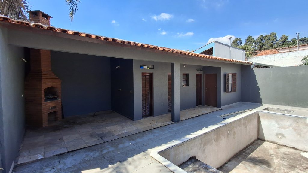 CASA TÉRREA EM CONDOMÍNIO – OPORTUNIDADE COM POTENCIAL DE VALORIZAÇÃO EM COTIA!