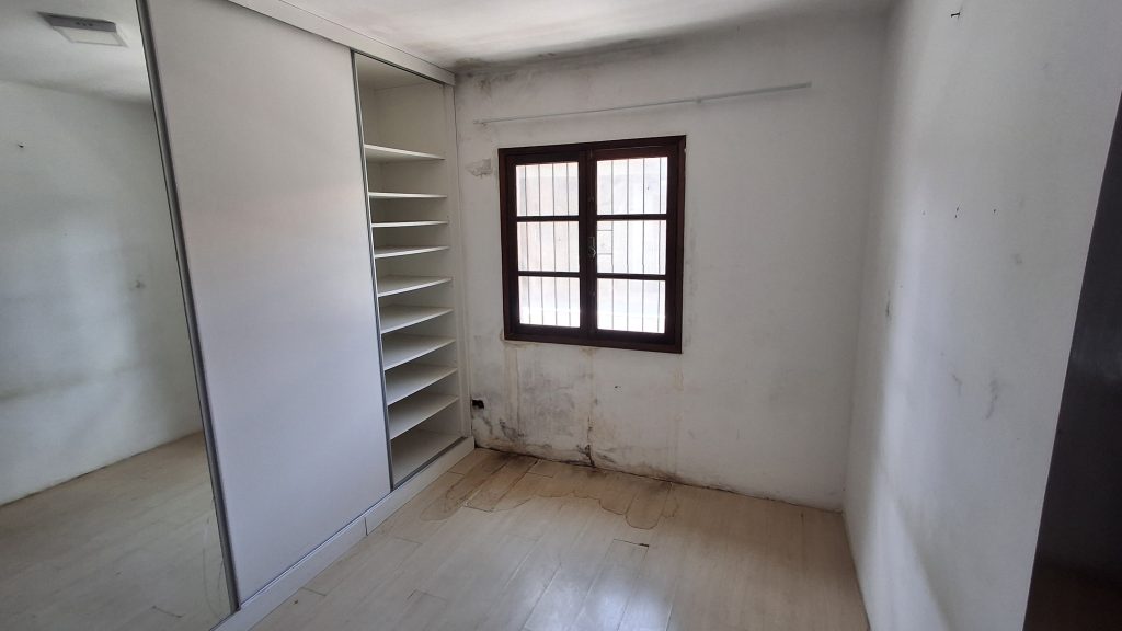 CASA TÉRREA EM CONDOMÍNIO – OPORTUNIDADE COM POTENCIAL DE VALORIZAÇÃO EM COTIA!